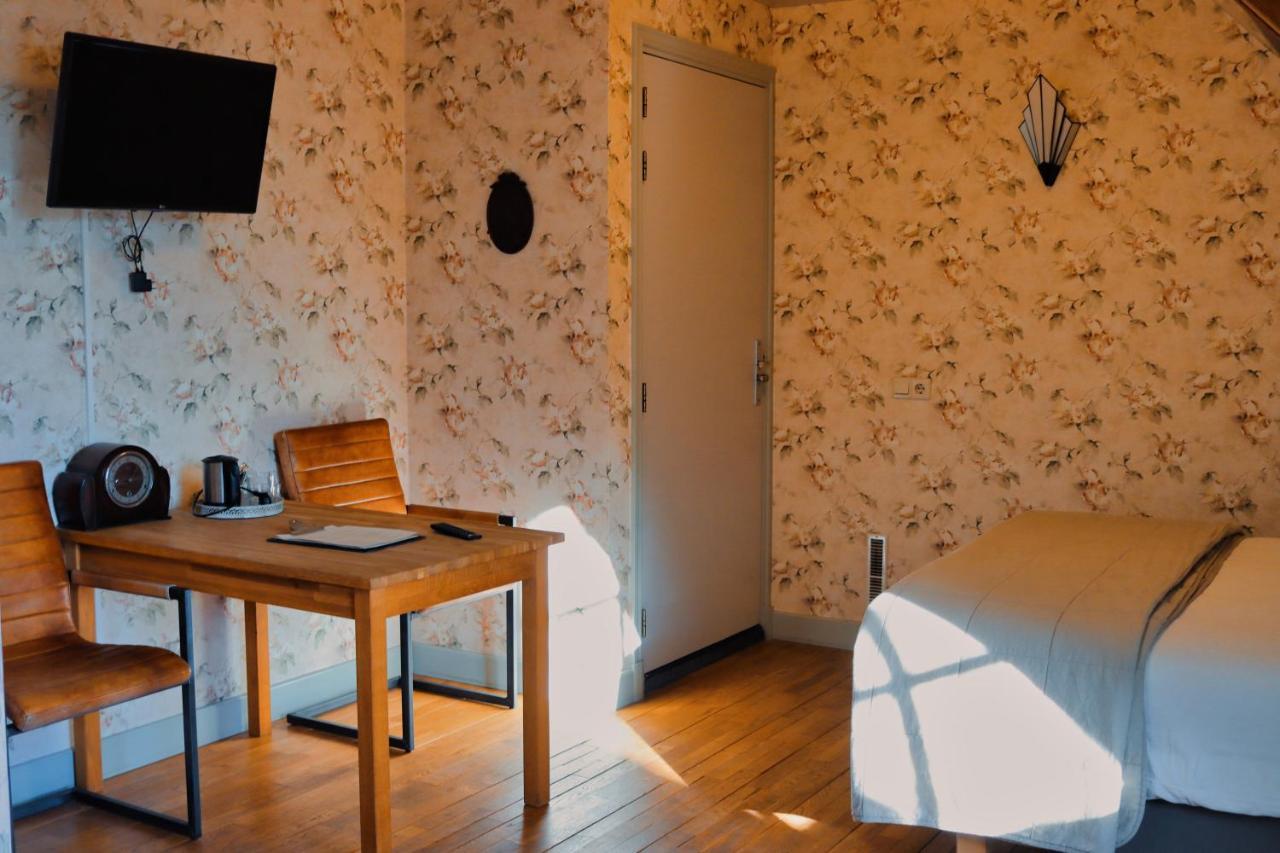 Uylenburg- Du Midi Hotel